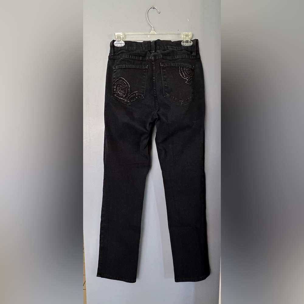 Black Nydj’s Are A Basic Wardrobe Necessity - image 1